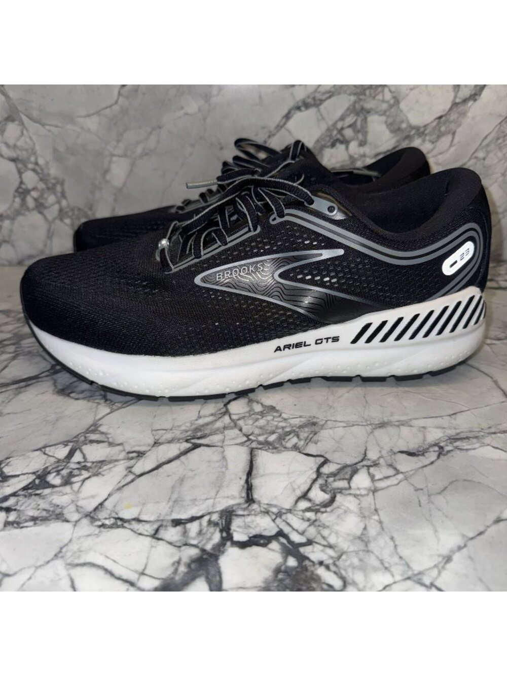 Brooks Ariel GTS 23 Women Sz 9.5 X Wide Black Athletic Running Gym Sneaker Shoe